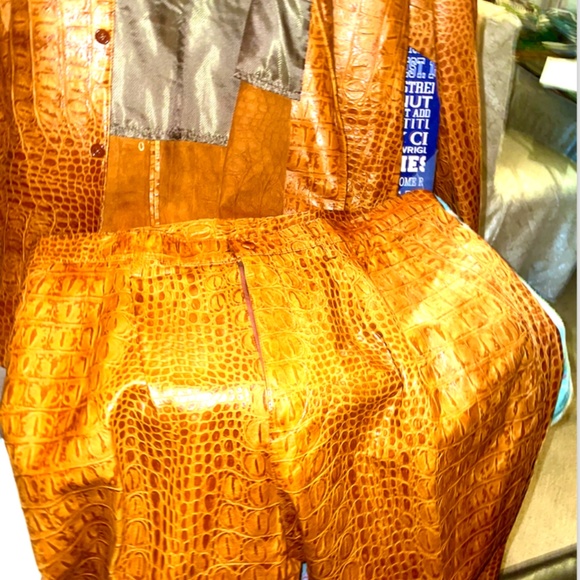 MISSANI LE COLLEZIONI Embossed Antique Naked Lambskin Suit SZ 3XL (NEW) - Picture 3 of 16